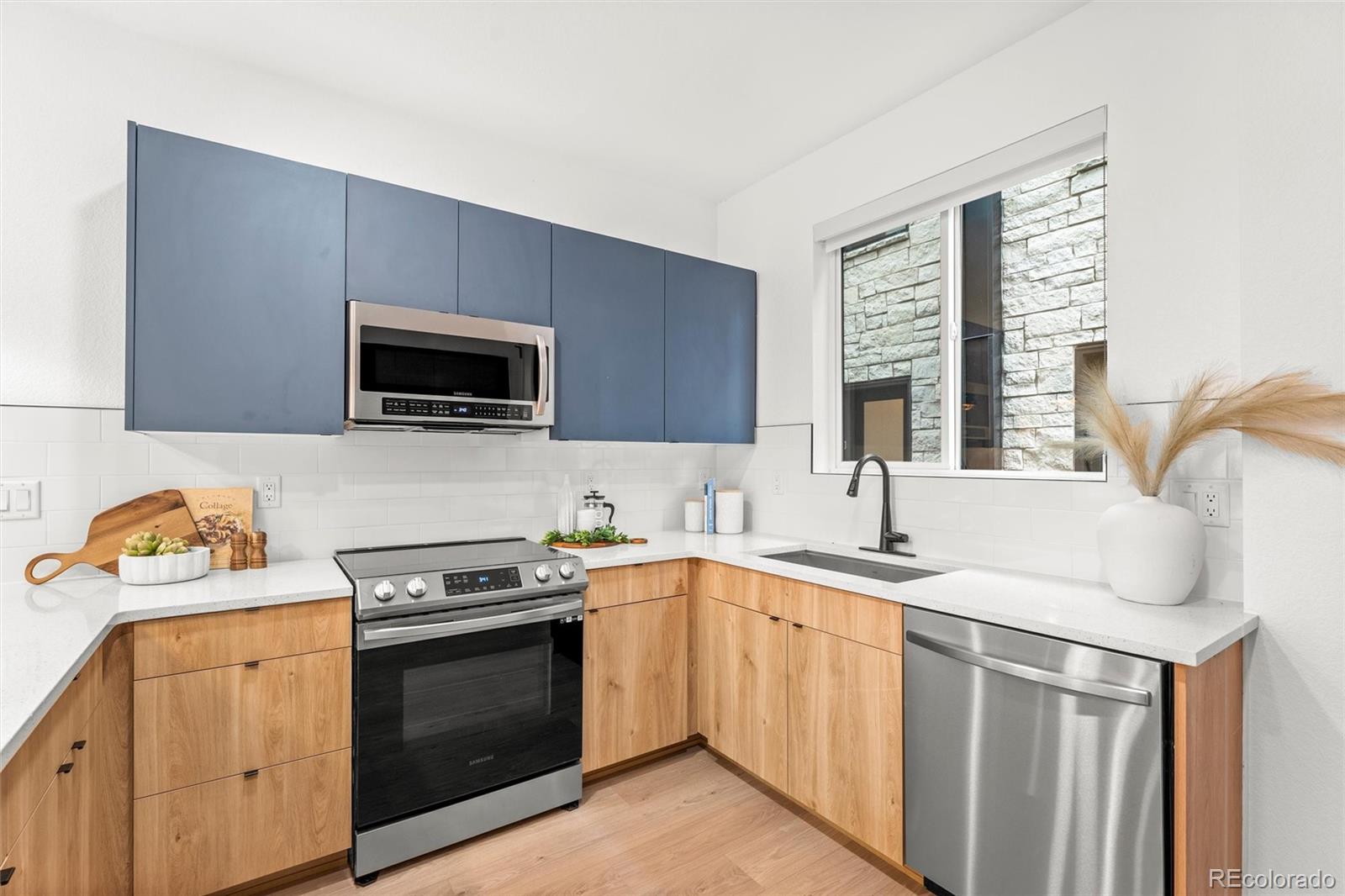 MLS Image #13 for 5128 w 26th avenue,denver, Colorado