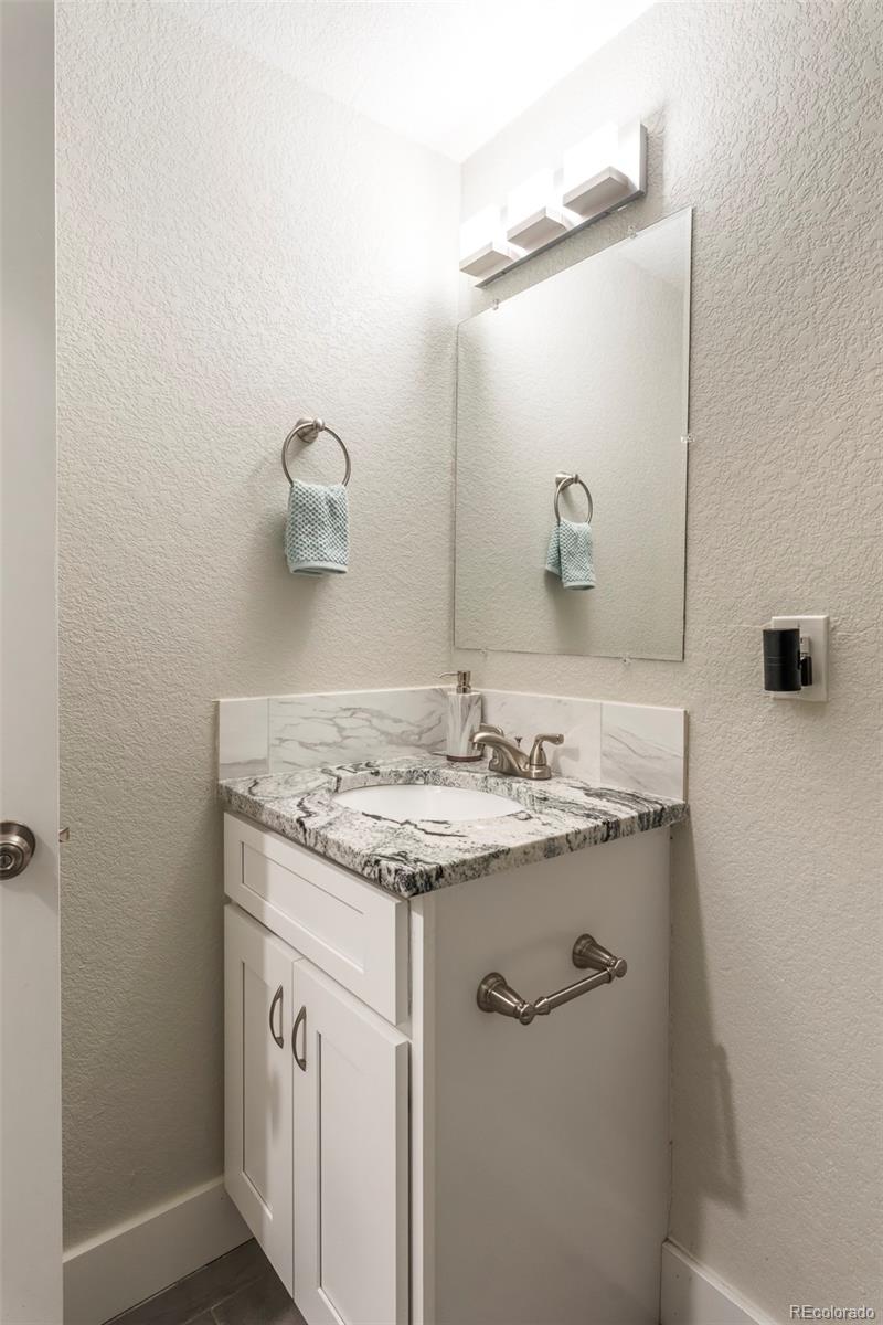 MLS Image #19 for 1741 w 55th place,denver, Colorado