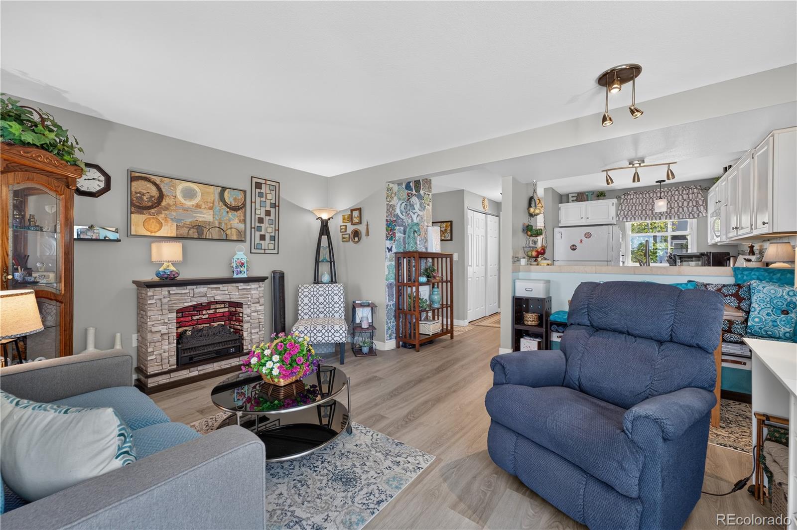 MLS Image #13 for 2227  sunridge circle,broomfield, Colorado