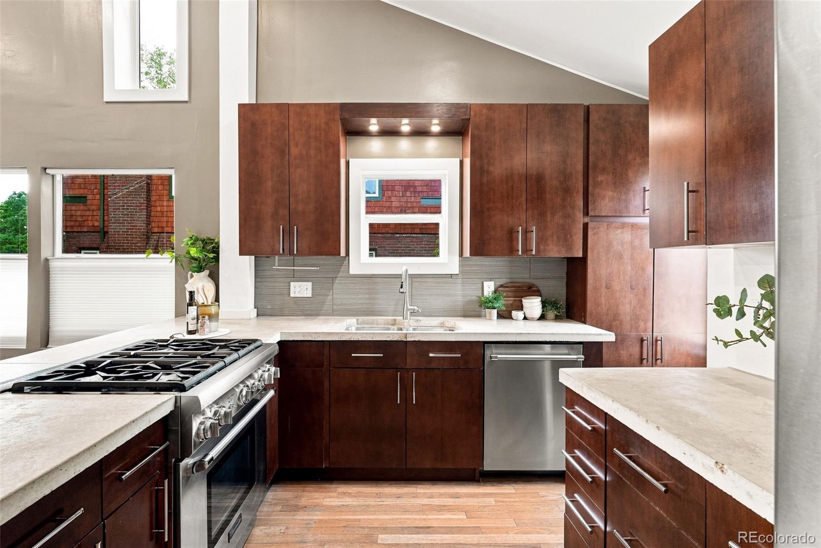 MLS Image #10 for 4537 w 32nd avenue,denver, Colorado