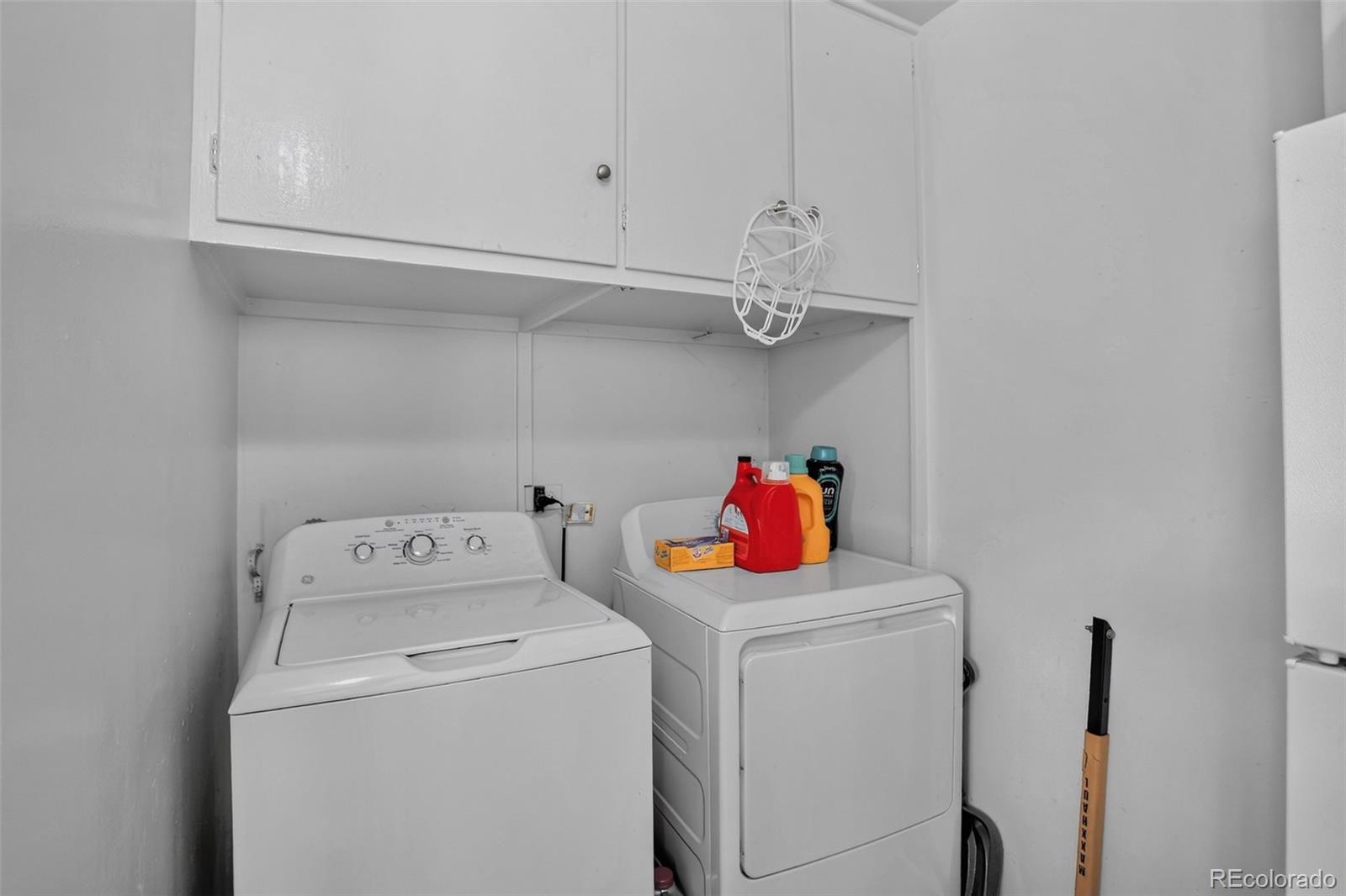 MLS Image #16 for 2314  newport street,denver, Colorado