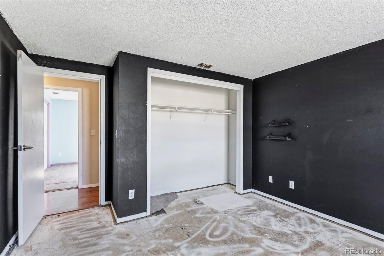 MLS Image #18 for 16495 e 17th place,aurora, Colorado