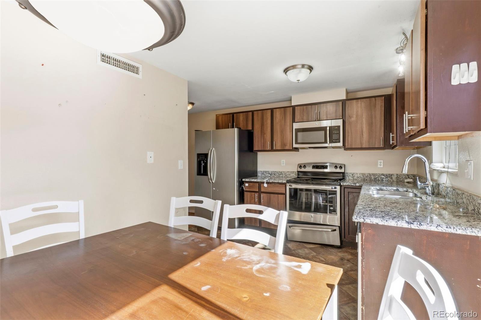MLS Image #8 for 16495 e 17th place,aurora, Colorado