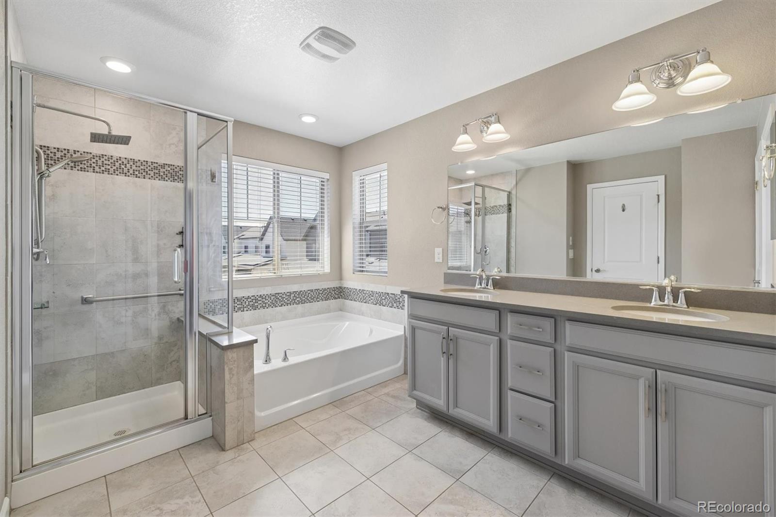 MLS Image #21 for 5905  alton street,denver, Colorado