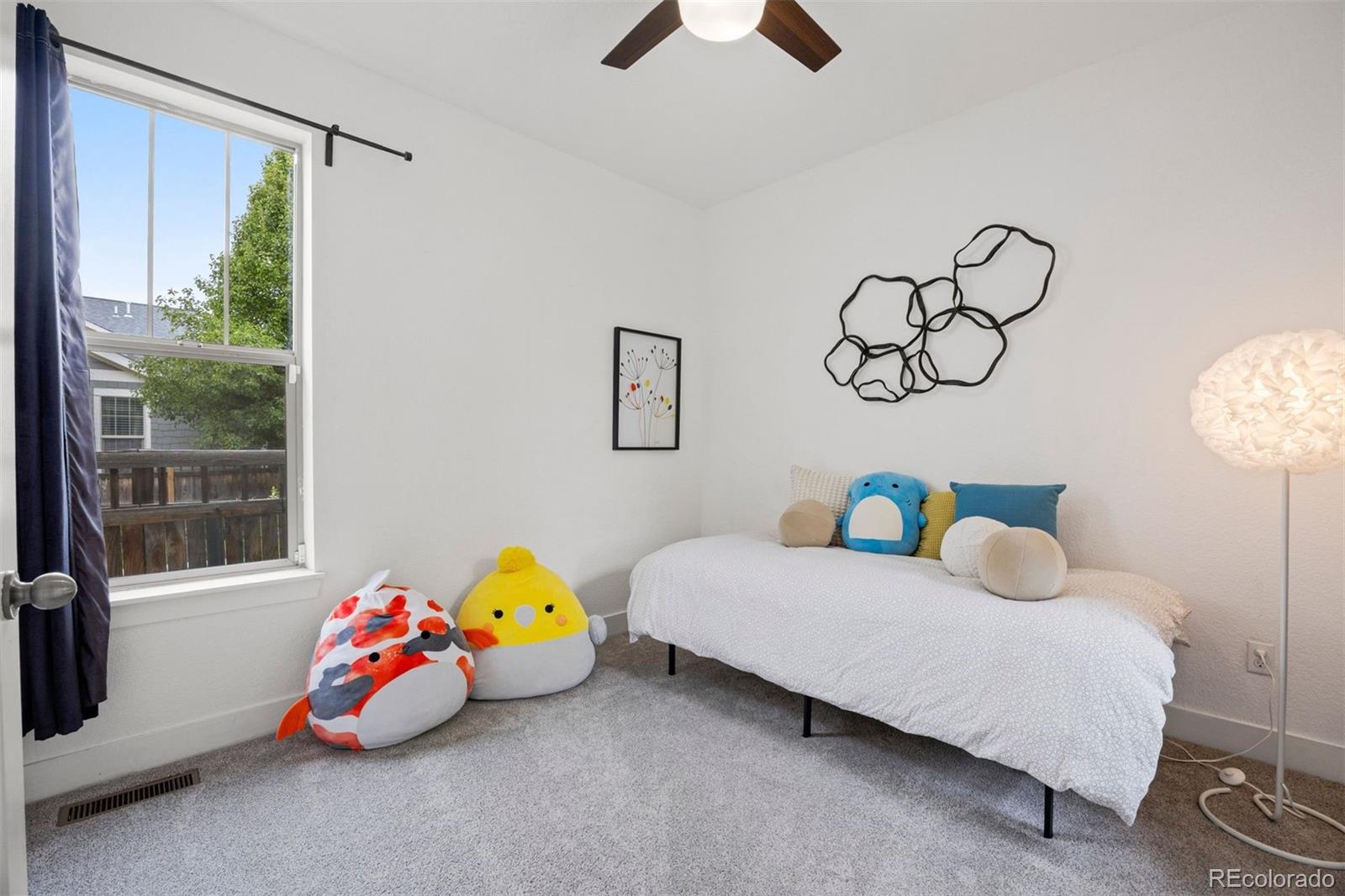 MLS Image #22 for 10691 e 28th avenue,denver, Colorado