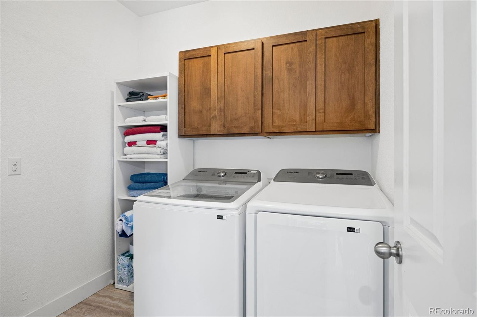 MLS Image #23 for 10691 e 28th avenue,denver, Colorado