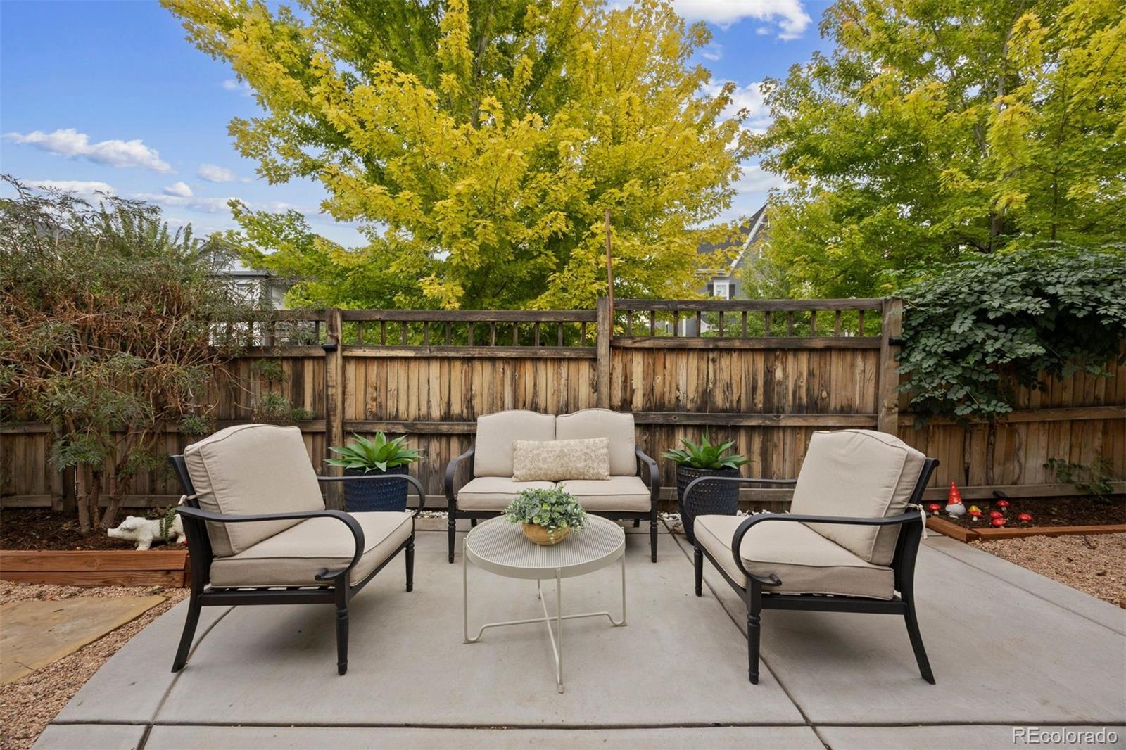 MLS Image #29 for 10691 e 28th avenue,denver, Colorado