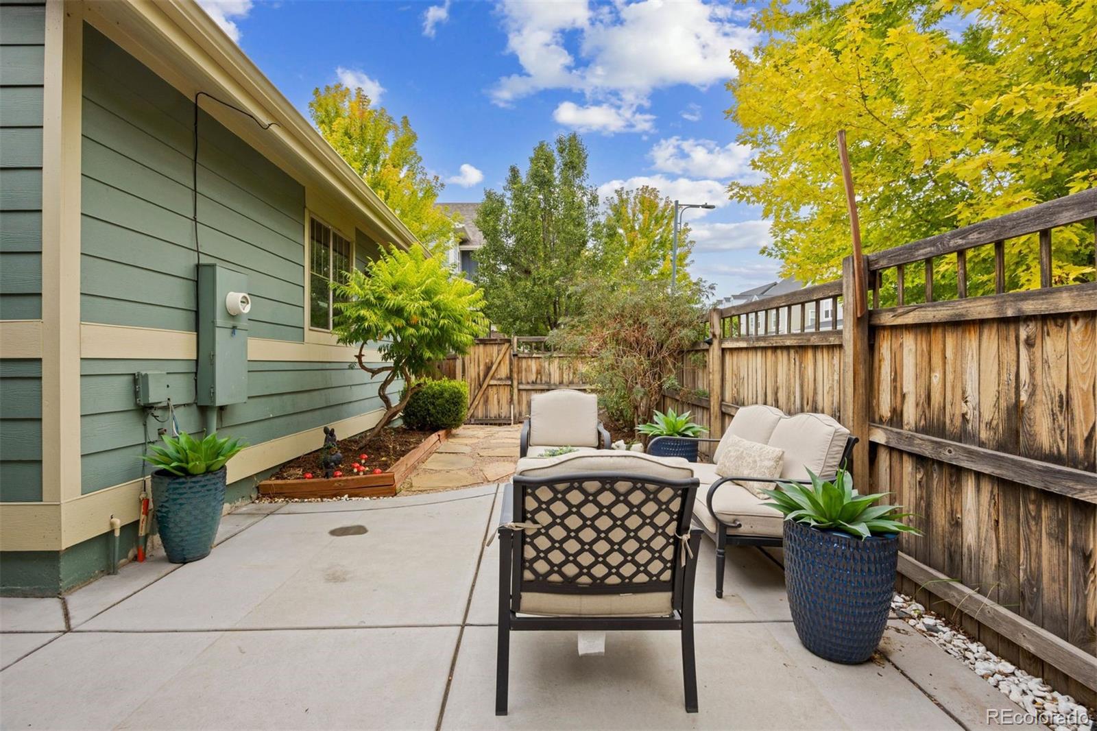 MLS Image #31 for 10691 e 28th avenue,denver, Colorado