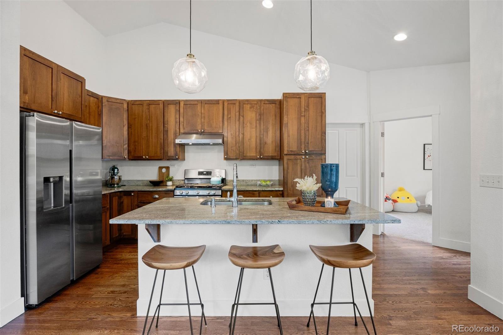 MLS Image #5 for 10691 e 28th avenue,denver, Colorado