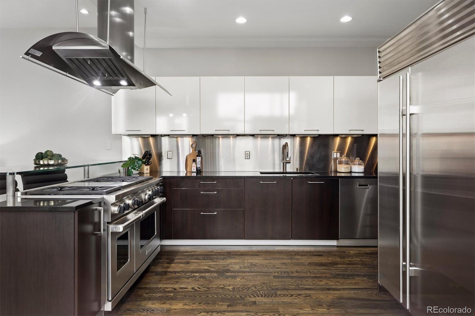 MLS Image #7 for 514  cook street,denver, Colorado