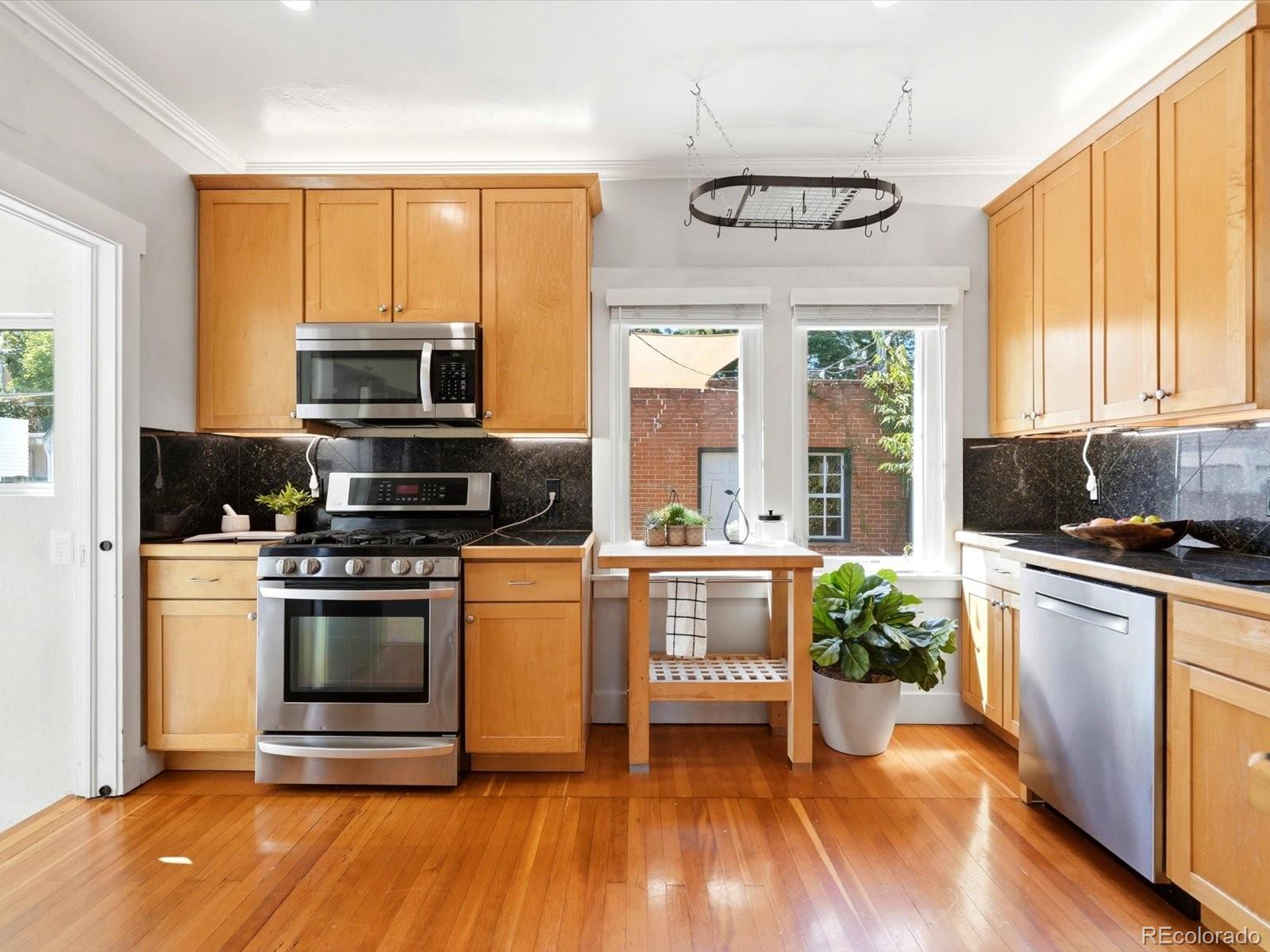 MLS Image #18 for 3131  meade street,denver, Colorado