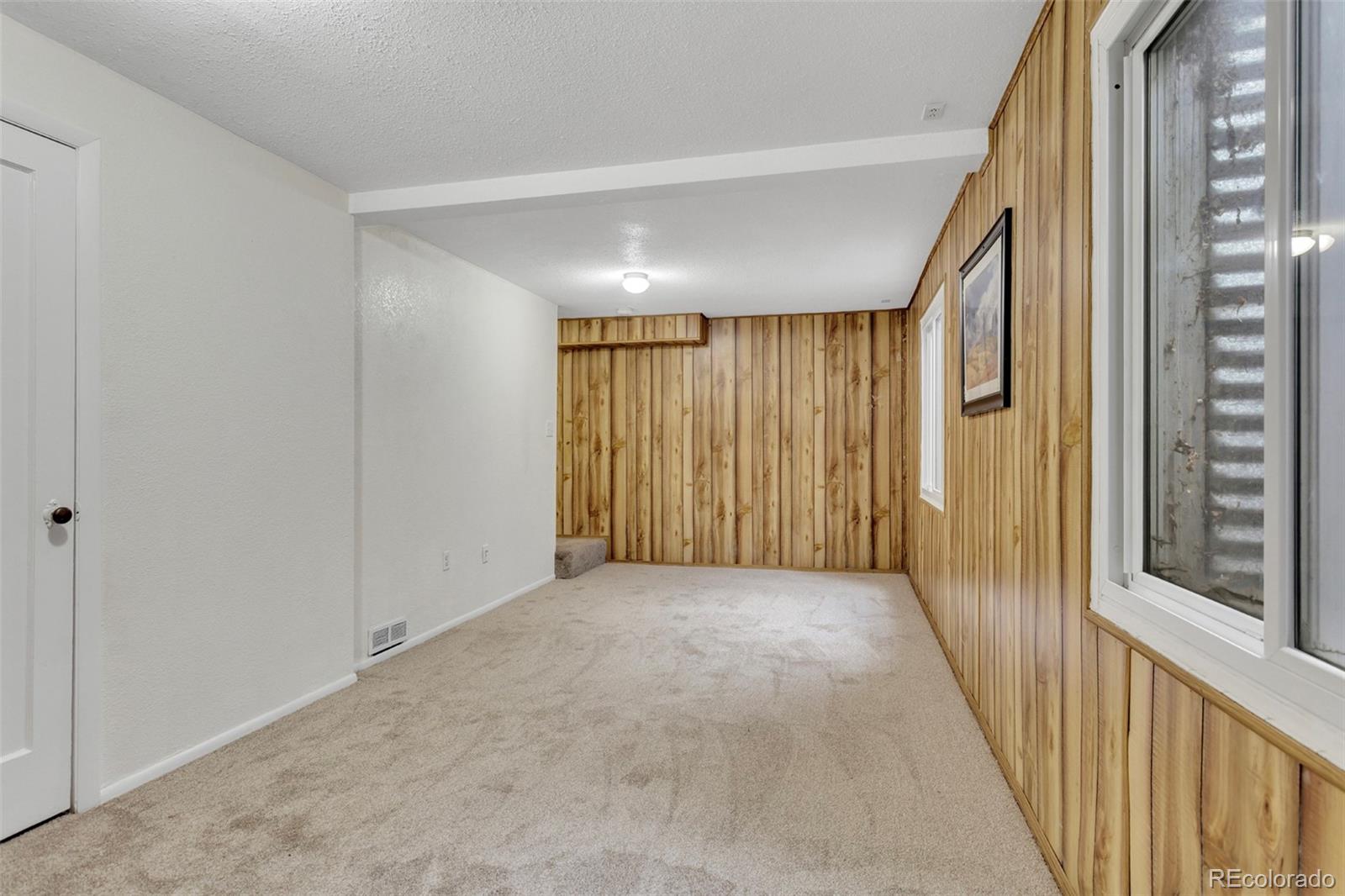 MLS Image #27 for 9190 e 19th avenue,aurora, Colorado