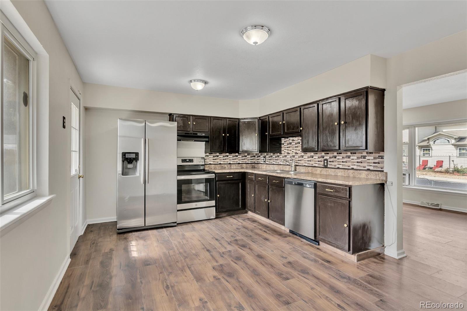 MLS Image #3 for 9190 e 19th avenue,aurora, Colorado