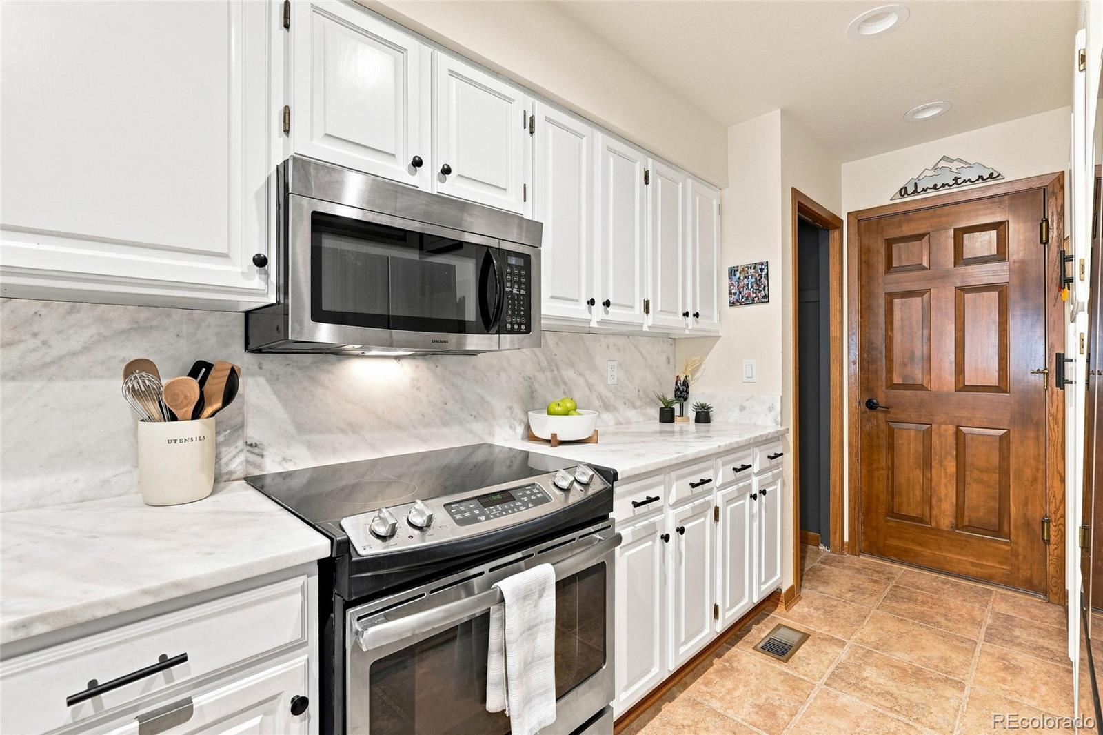 MLS Image #8 for 742  ridgeside drive,golden, Colorado