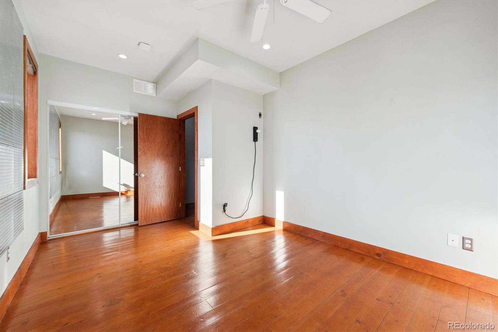 MLS Image #13 for 1544  zenobia street 103,denver, Colorado