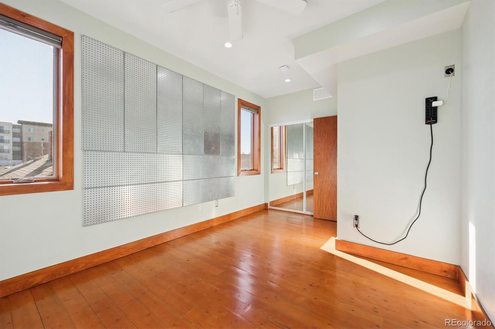 MLS Image #14 for 1544  zenobia street 103,denver, Colorado