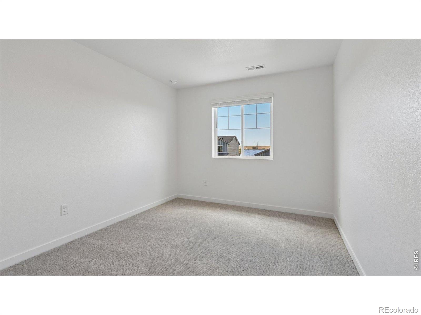 MLS Image #13 for 1923  sorghum way,johnstown, Colorado