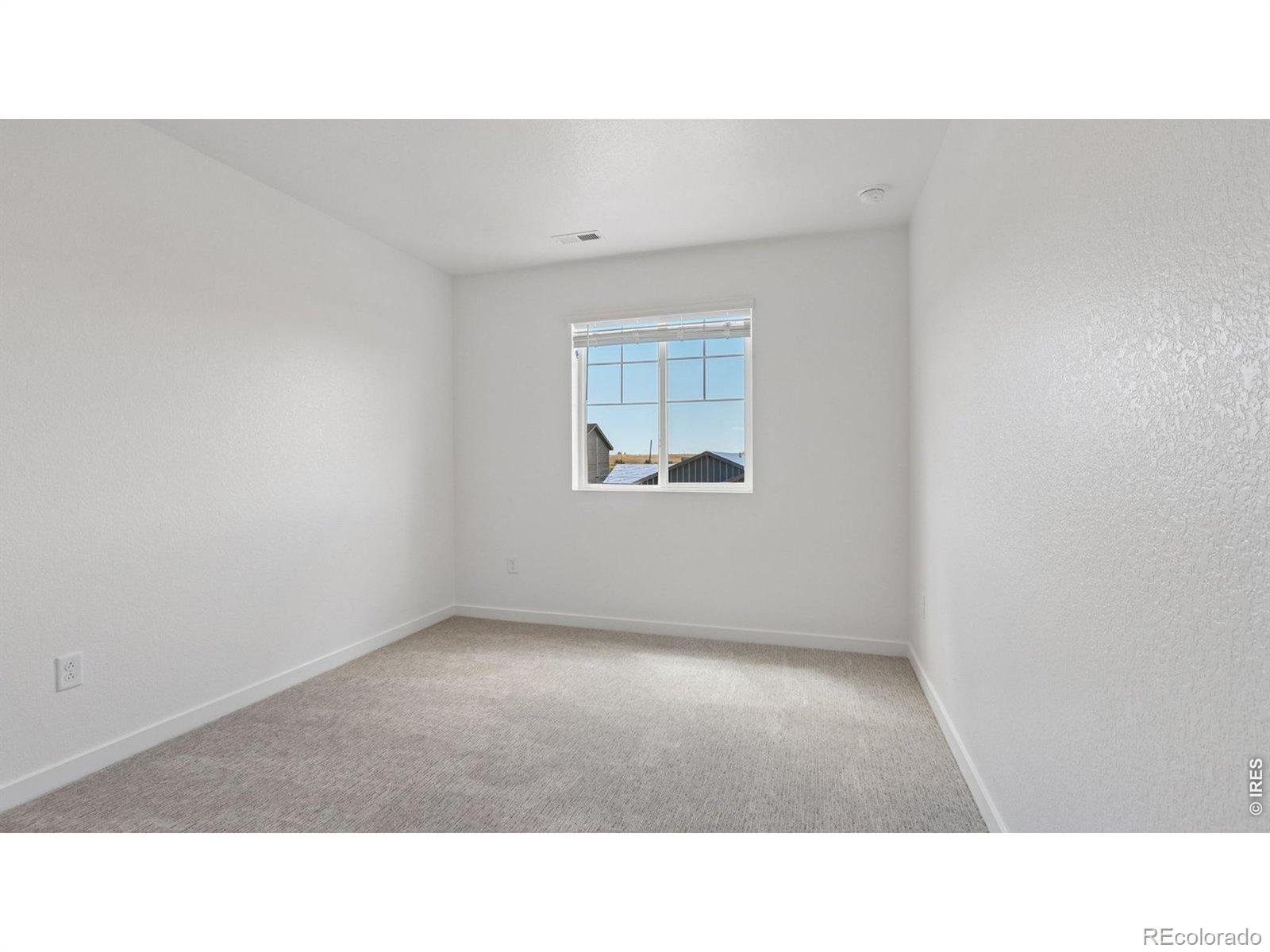 MLS Image #16 for 1923  sorghum way,johnstown, Colorado