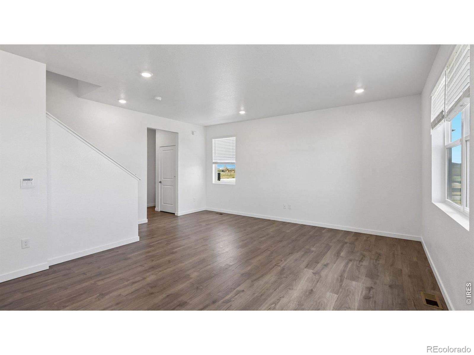 MLS Image #2 for 1923  sorghum way,johnstown, Colorado