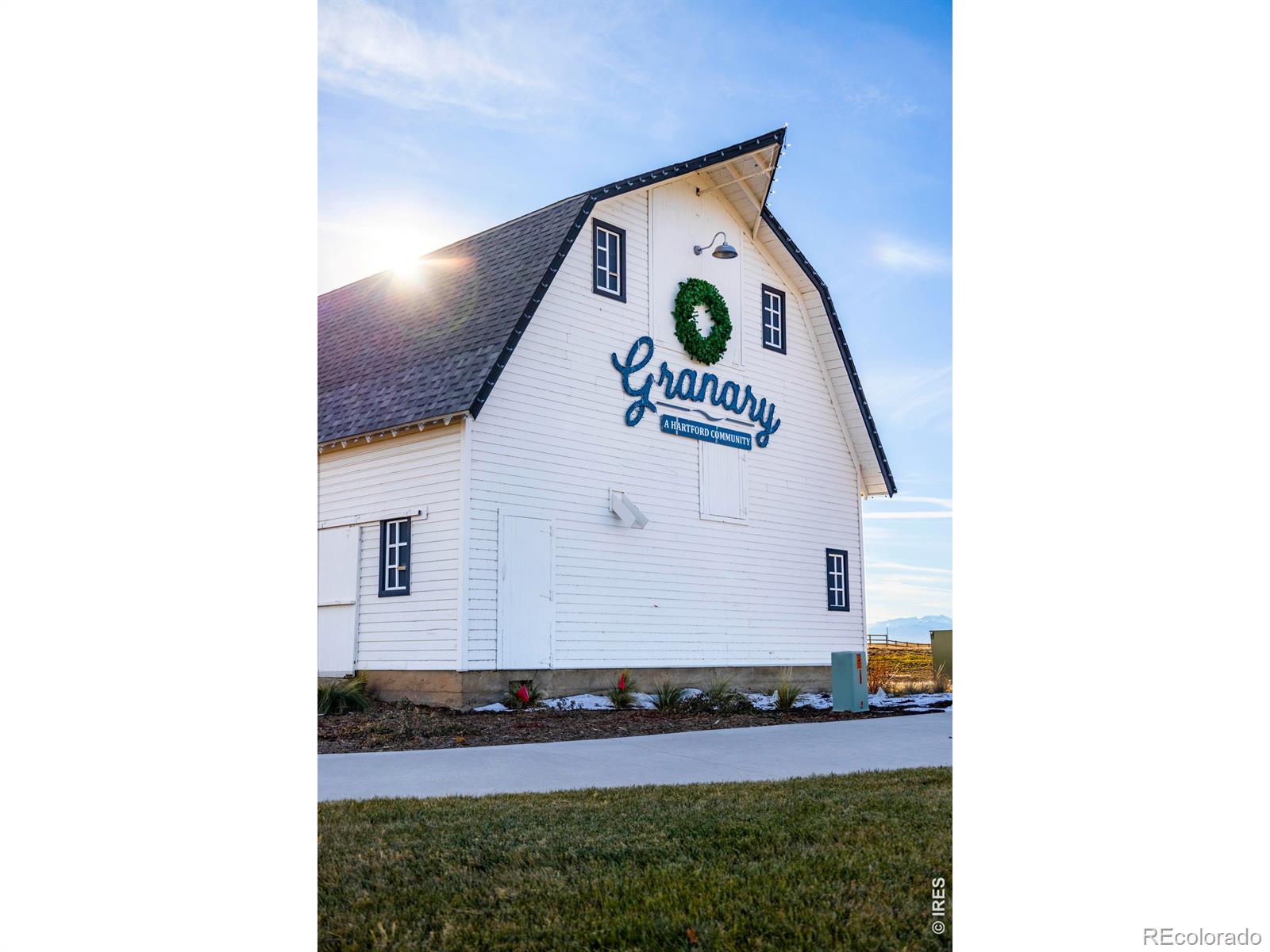 MLS Image #33 for 1923  sorghum way,johnstown, Colorado