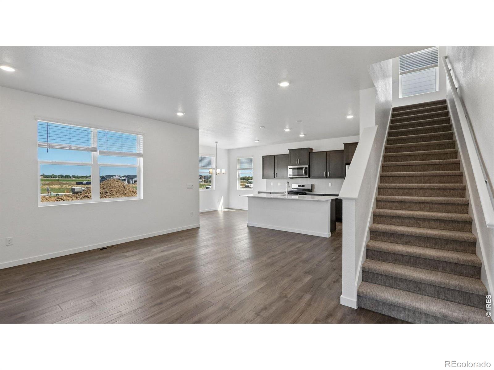 MLS Image #4 for 1923  sorghum way,johnstown, Colorado
