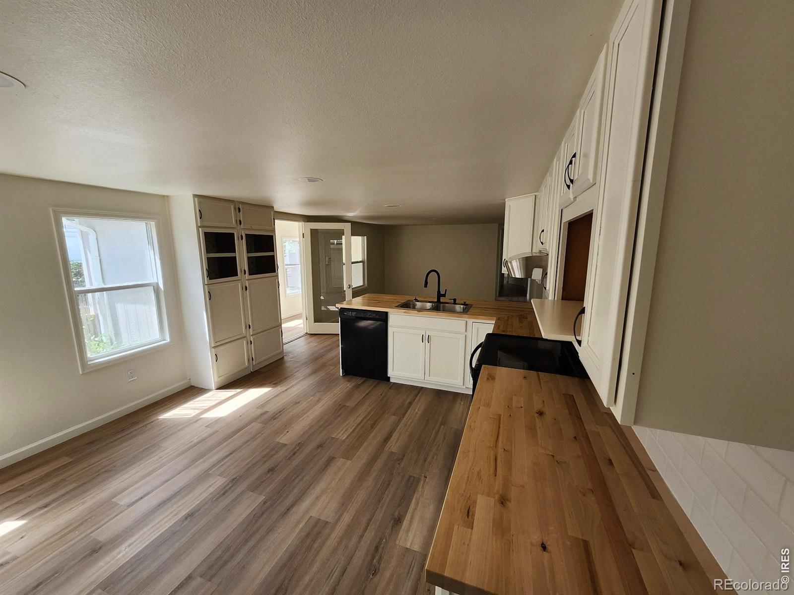 MLS Image #2 for 728  rene drive,fort collins, Colorado