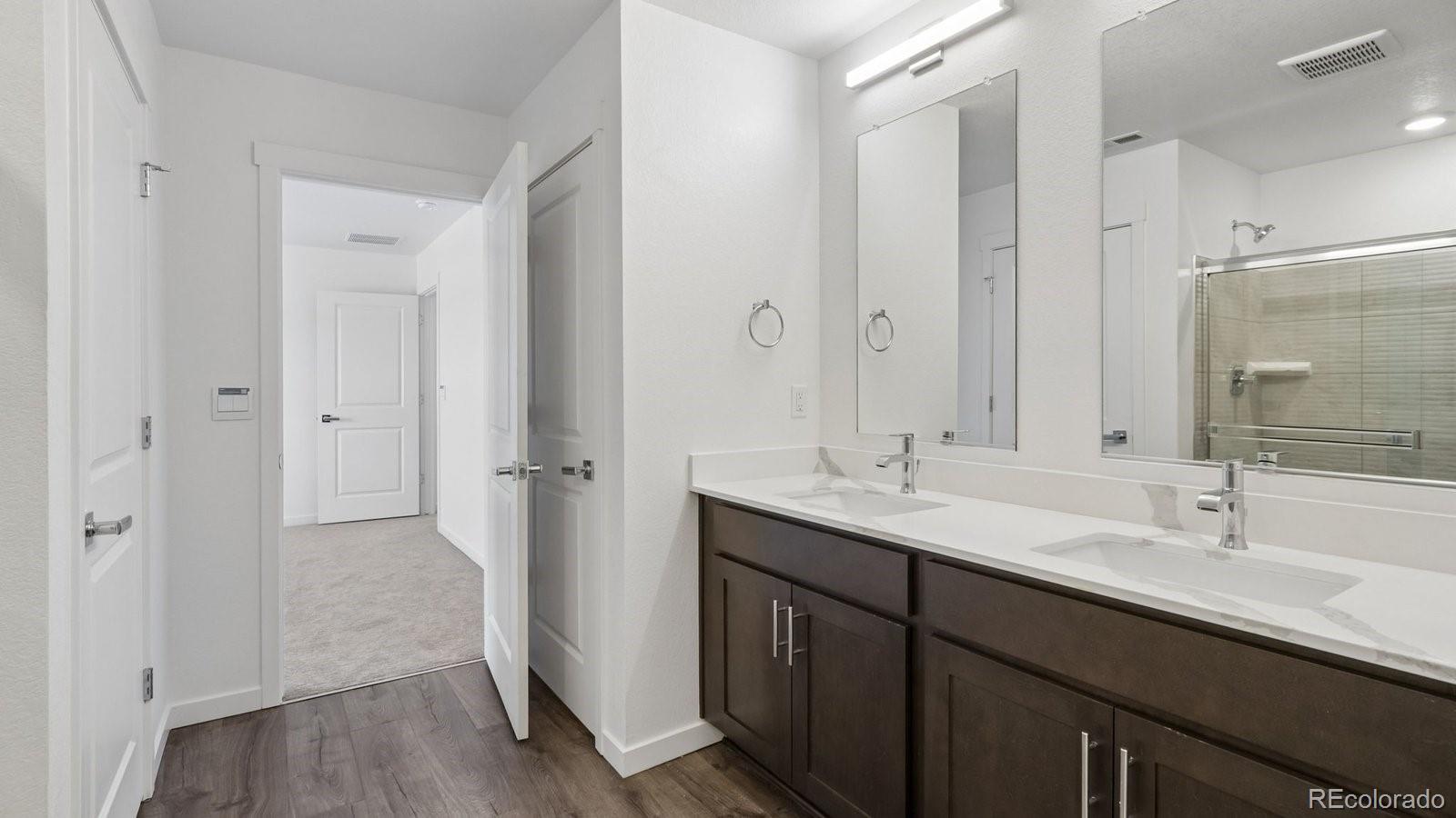 MLS Image #12 for 1923  sorghum way,johnstown, Colorado