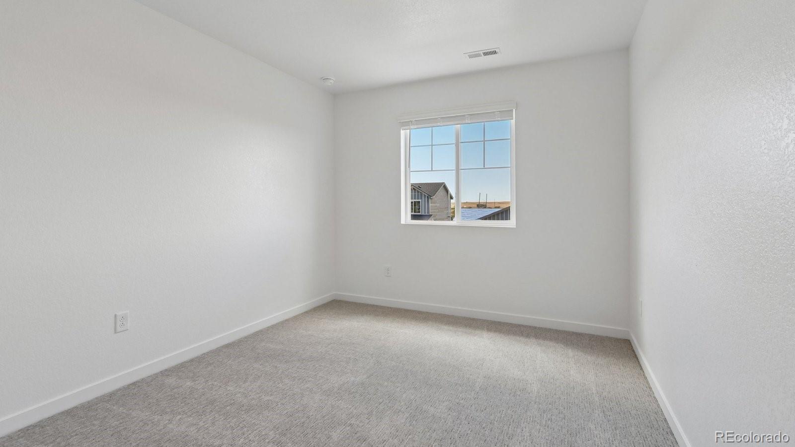 MLS Image #13 for 1923  sorghum way,johnstown, Colorado