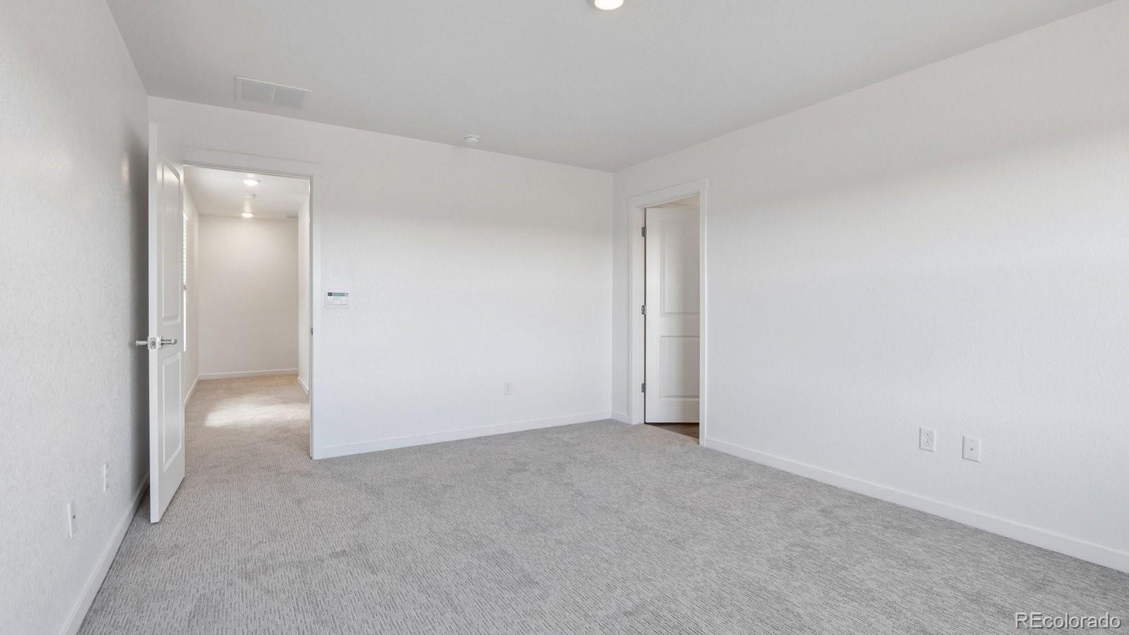 MLS Image #8 for 1923  sorghum way,johnstown, Colorado