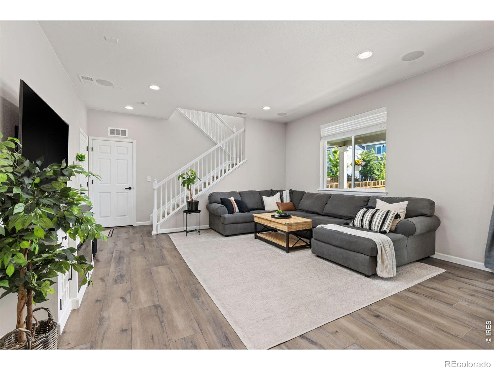 MLS Image #10 for 6140  easton circle,frederick, Colorado