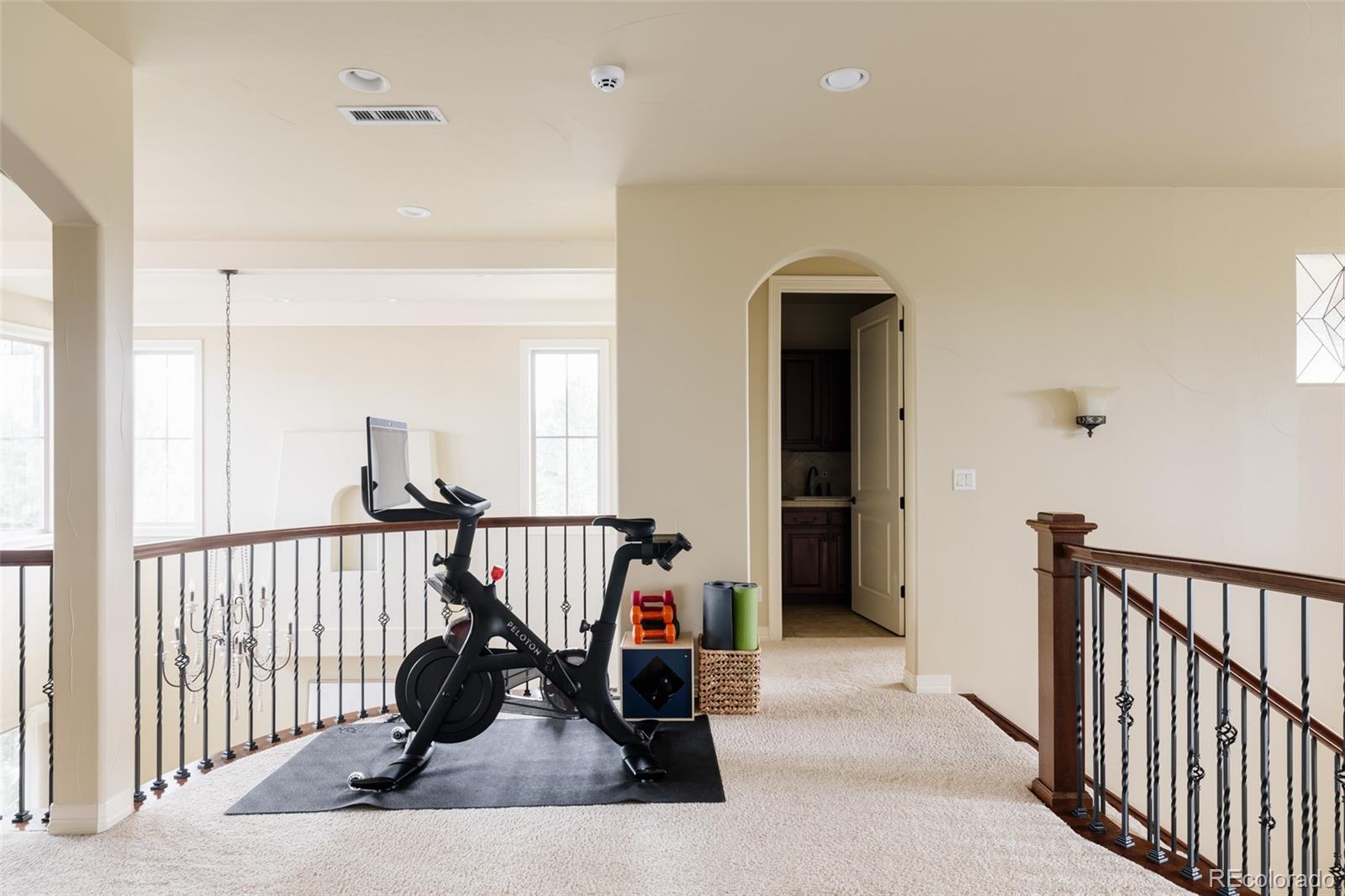 MLS Image #19 for 9897 e 31st avenue,denver, Colorado