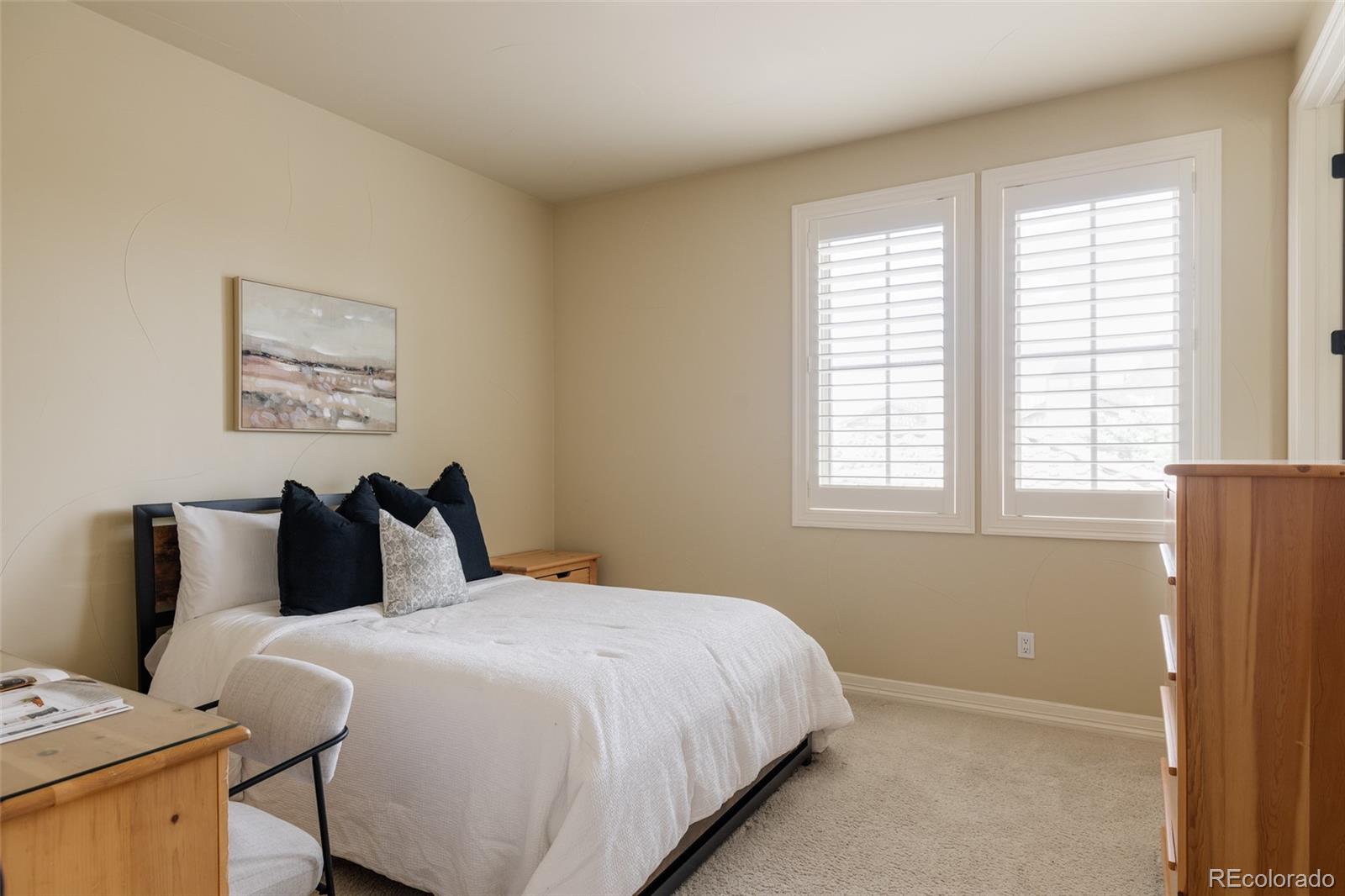 MLS Image #26 for 9897 e 31st avenue,denver, Colorado