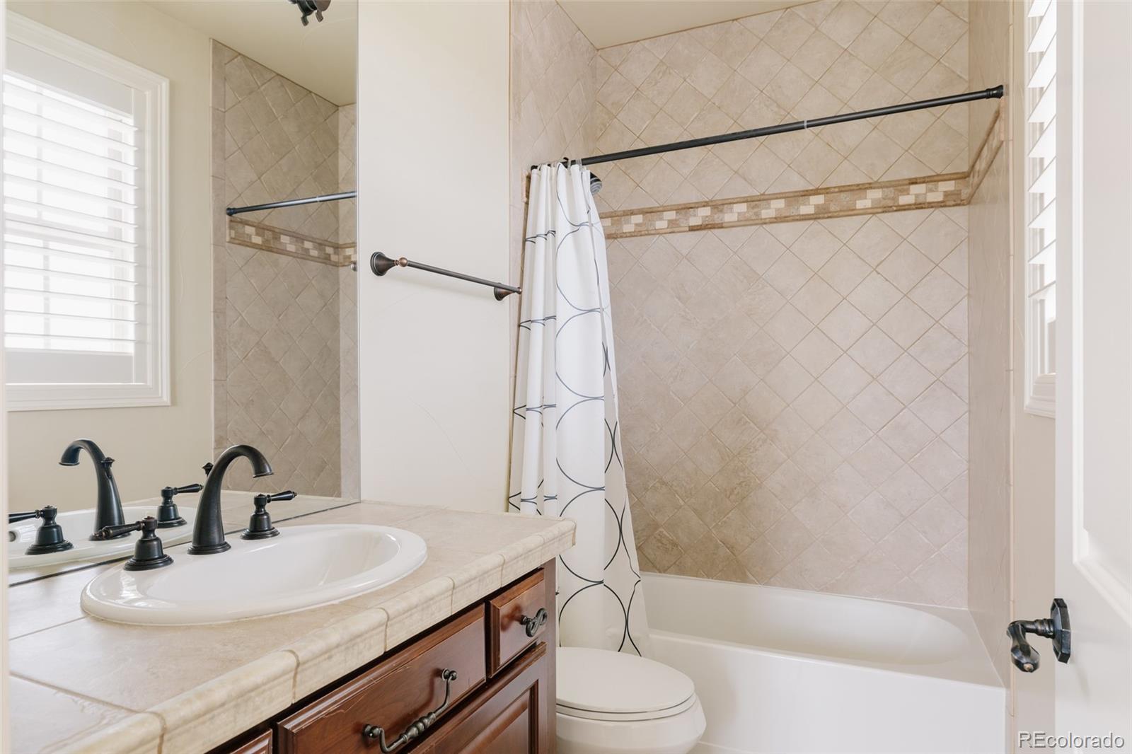 MLS Image #31 for 9897 e 31st avenue,denver, Colorado