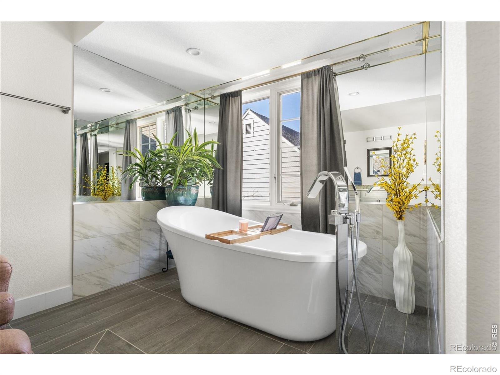 MLS Image #23 for 4505 s yosemite street,denver, Colorado