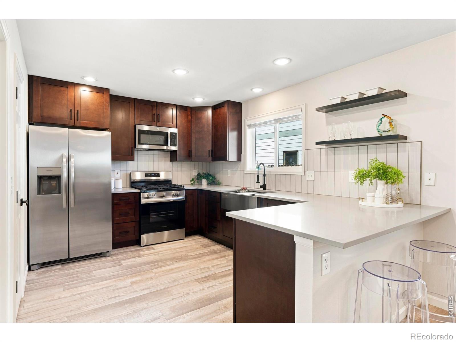 MLS Image #7 for 818  baker street,longmont, Colorado