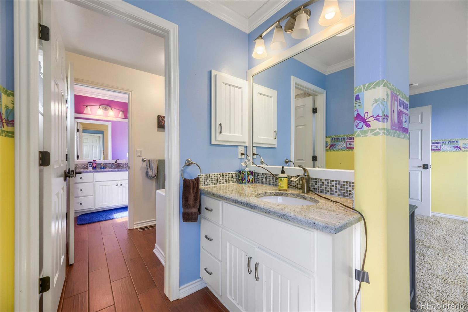 MLS Image #24 for 2174 s parfet court,denver, Colorado