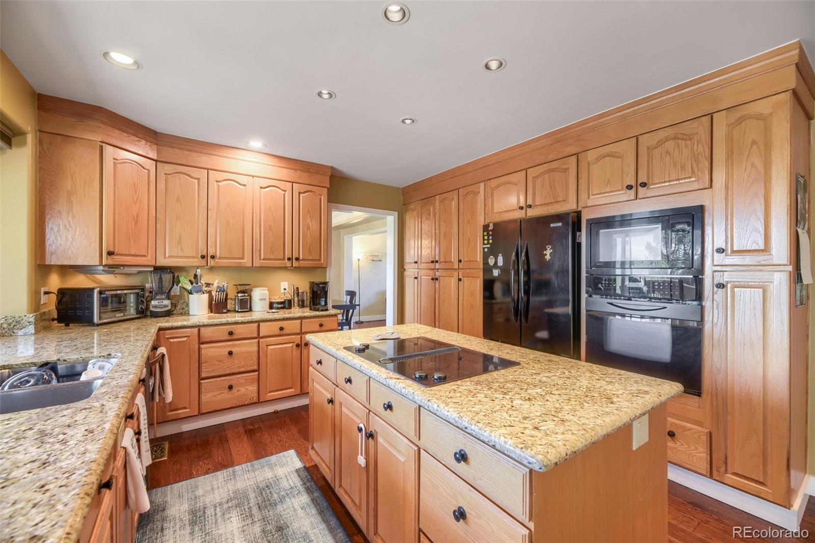 MLS Image #8 for 2174 s parfet court,denver, Colorado