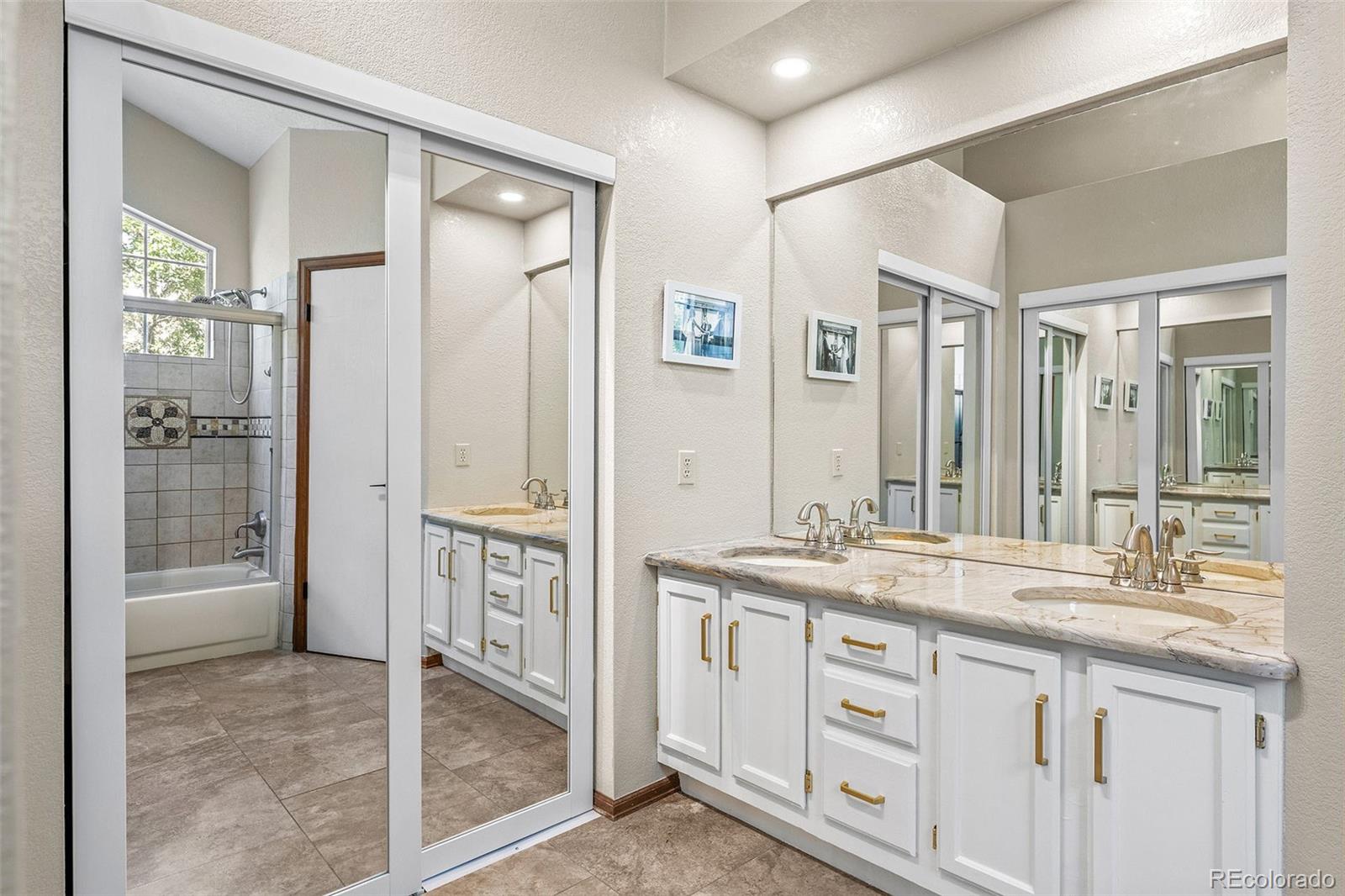MLS Image #18 for 14402 w yale place,lakewood, Colorado