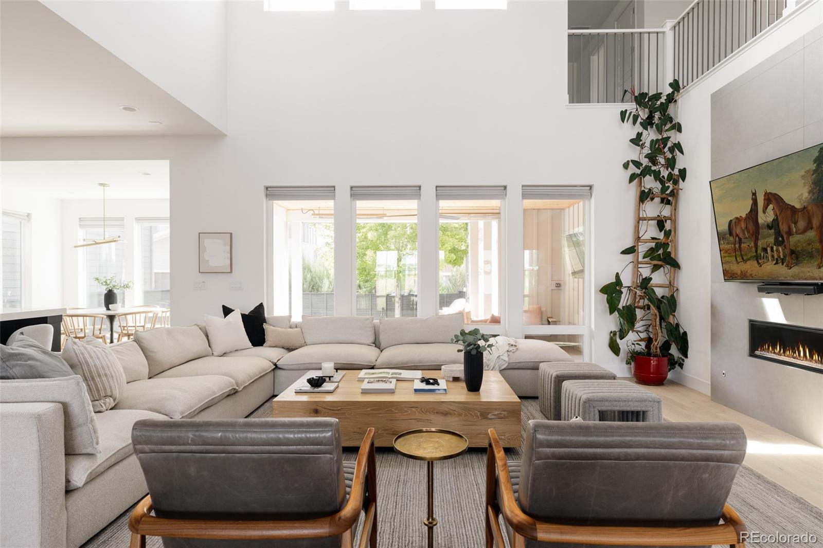 MLS Image #3 for 5987  chester way,denver, Colorado