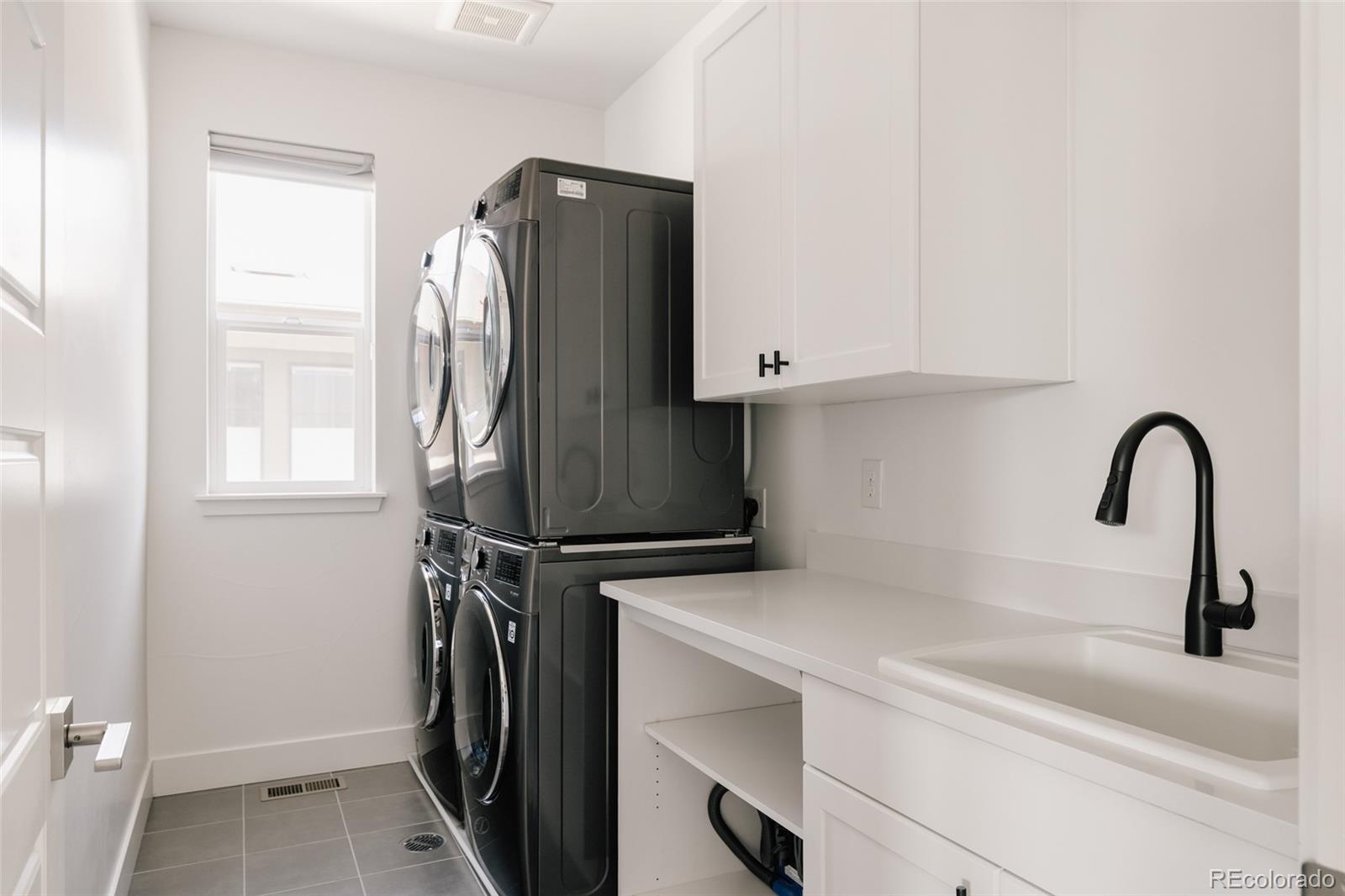 MLS Image #35 for 5987  chester way,denver, Colorado