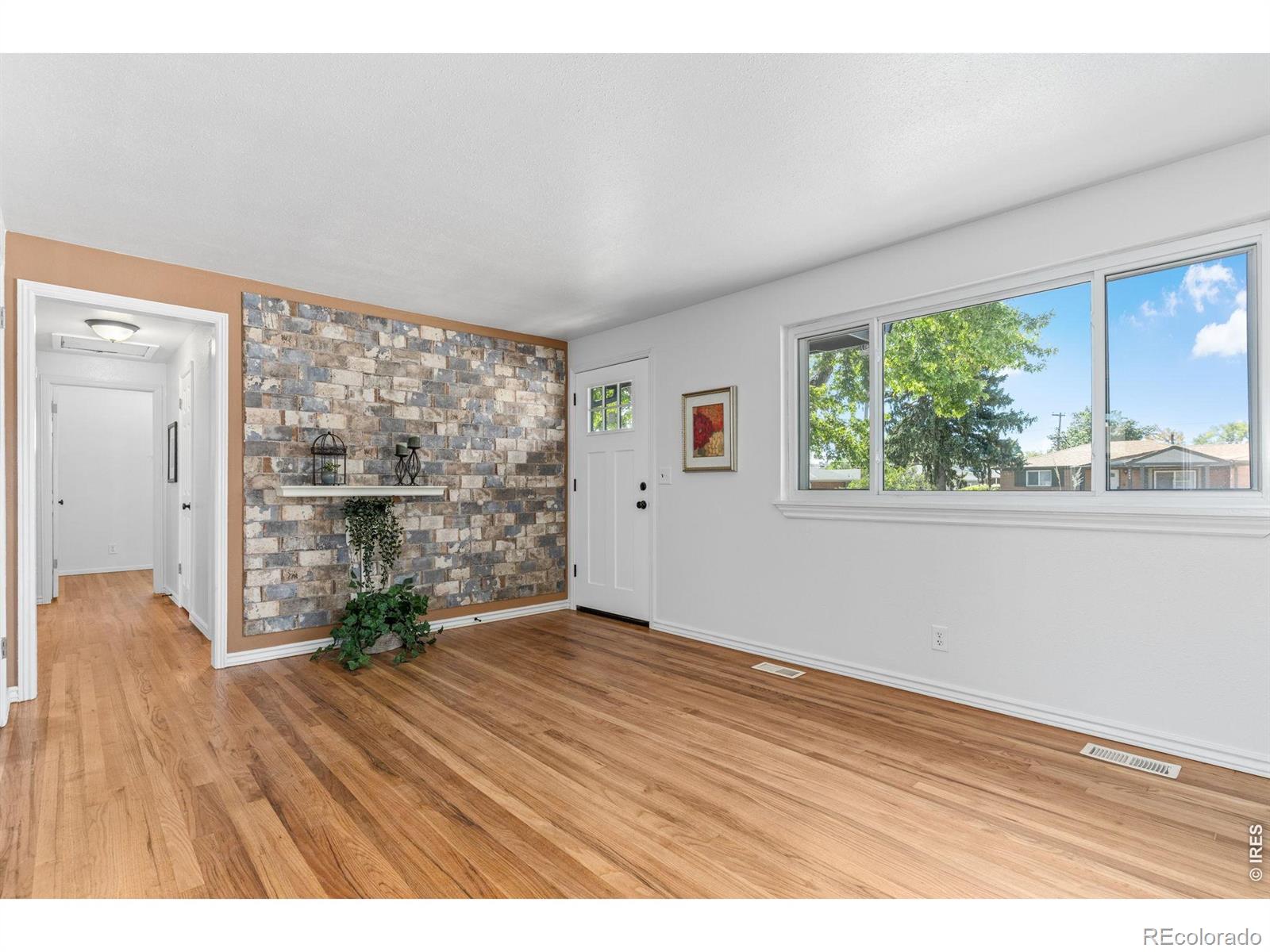 MLS Image #3 for 7860  mona court,denver, Colorado