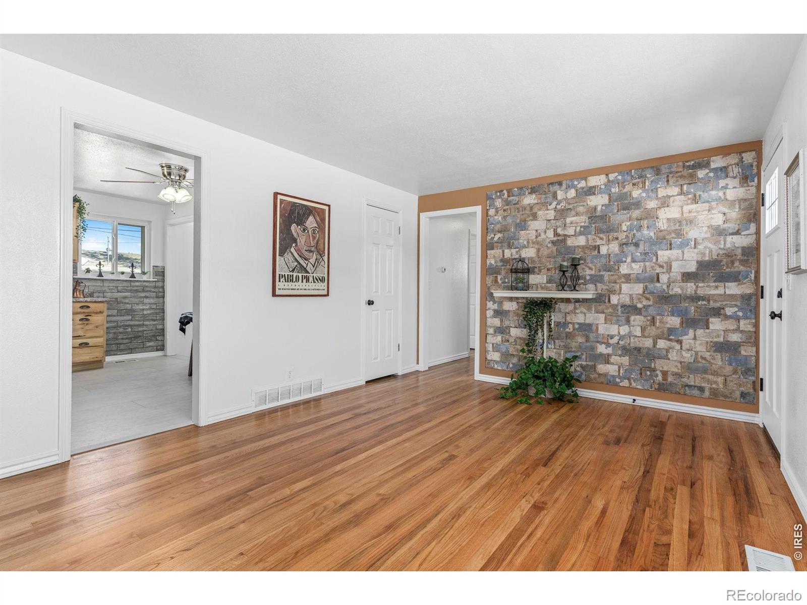 MLS Image #4 for 7860  mona court,denver, Colorado