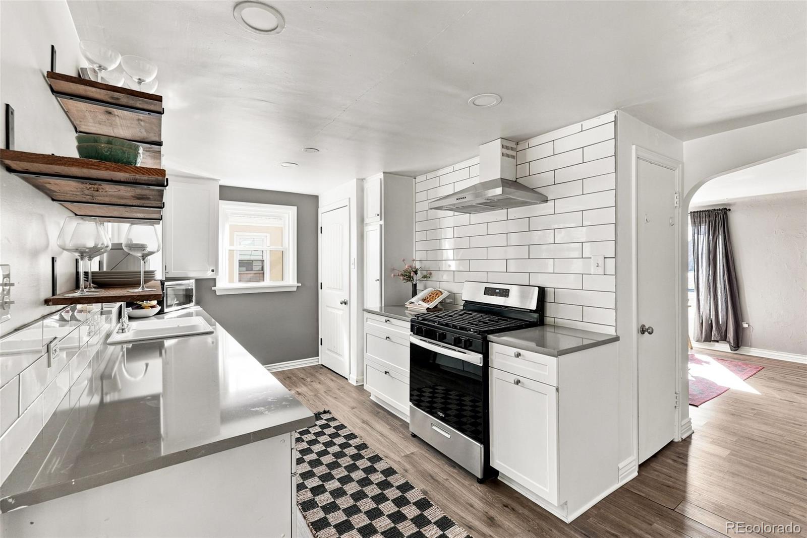 MLS Image #15 for 4940  bryant street,denver, Colorado