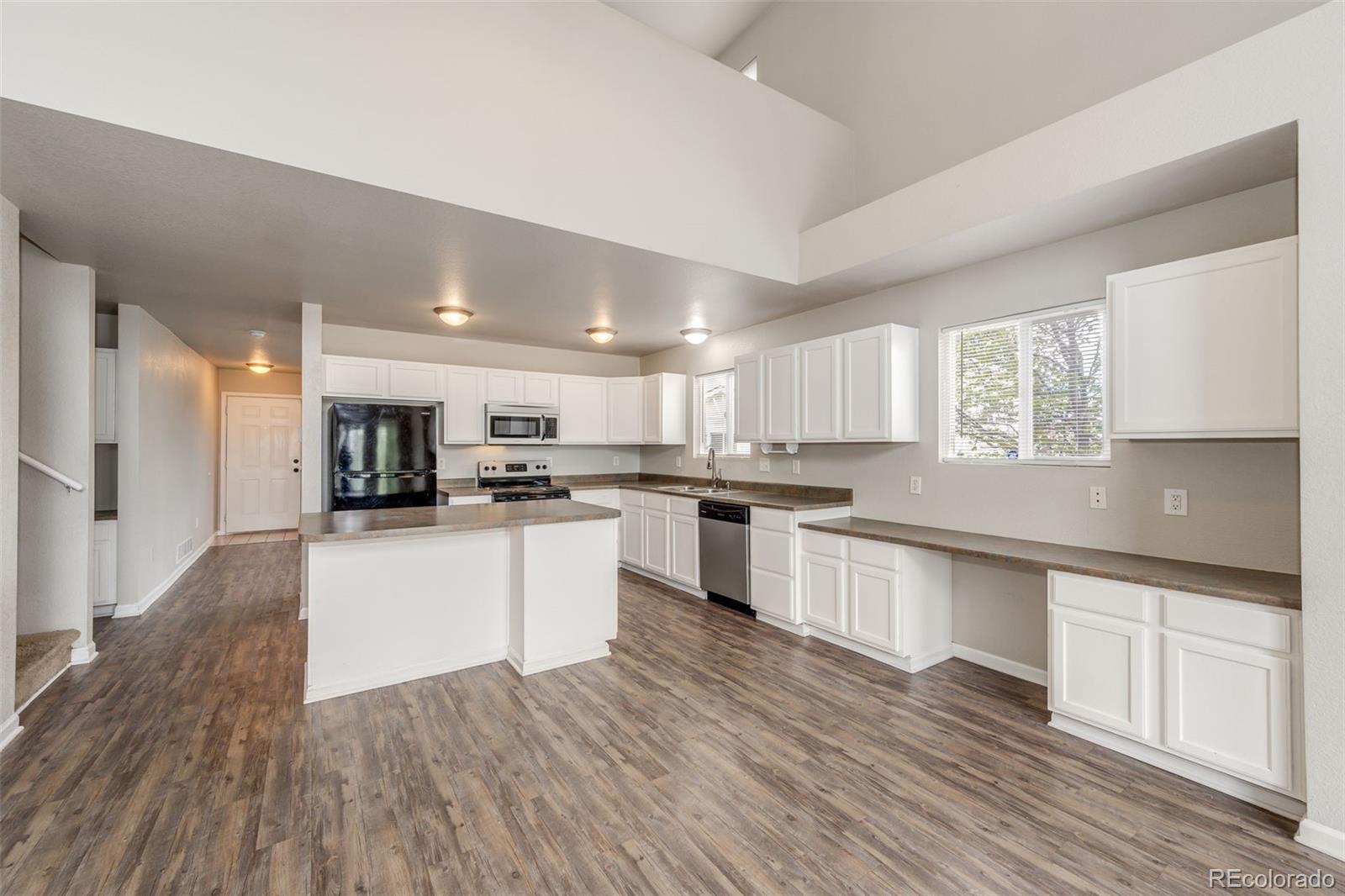 MLS Image #11 for 2308 s genoa way,aurora, Colorado
