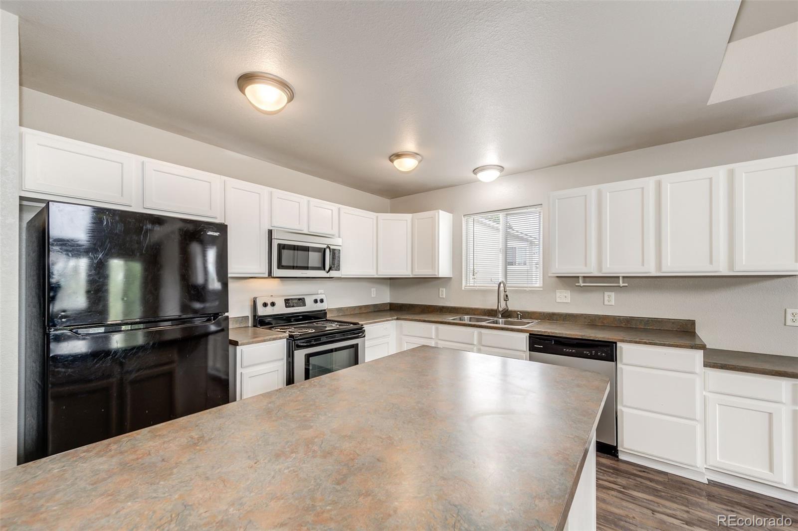 MLS Image #12 for 2308 s genoa way,aurora, Colorado