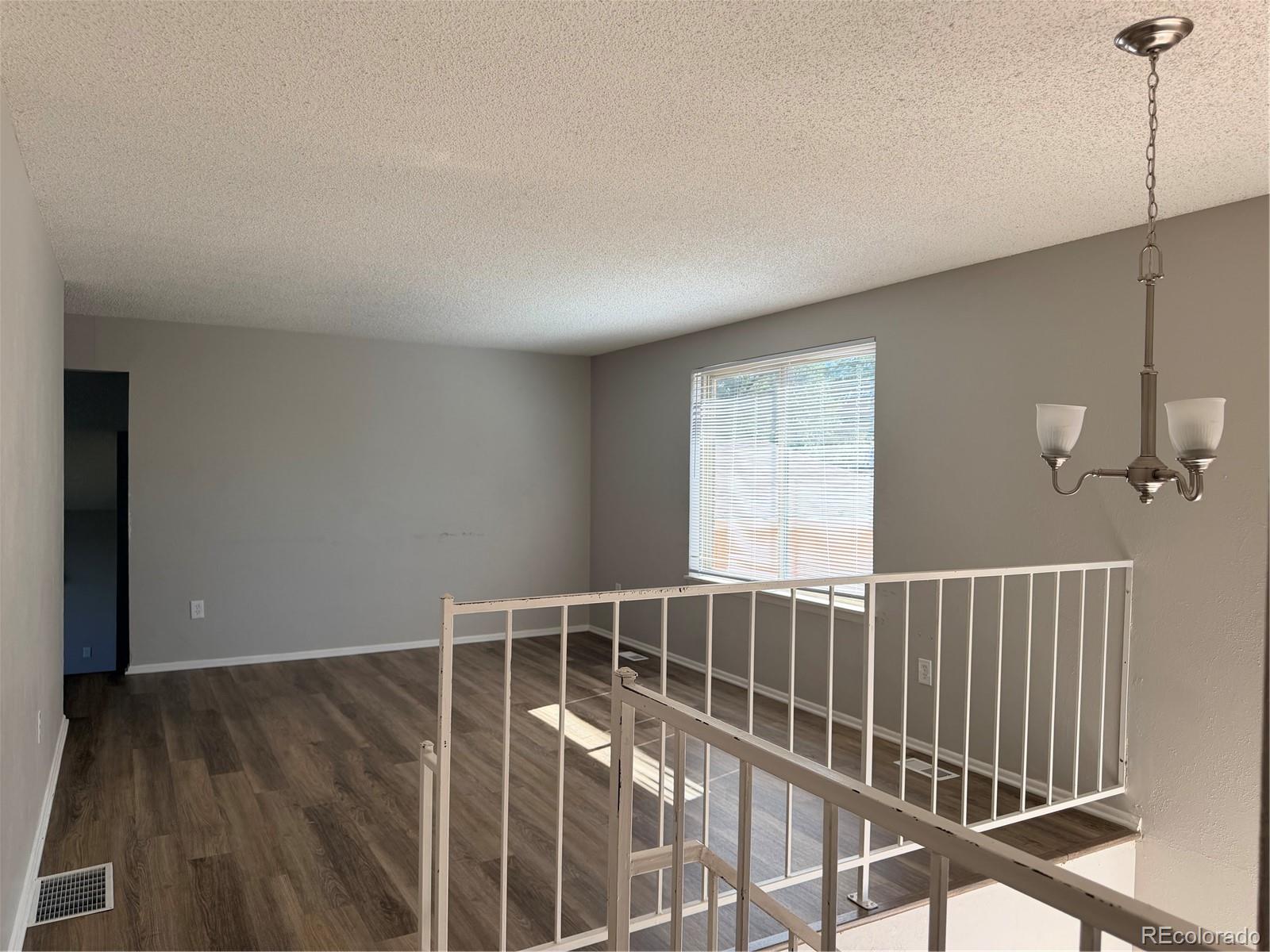 MLS Image #5 for 3226 s nucla street,aurora, Colorado