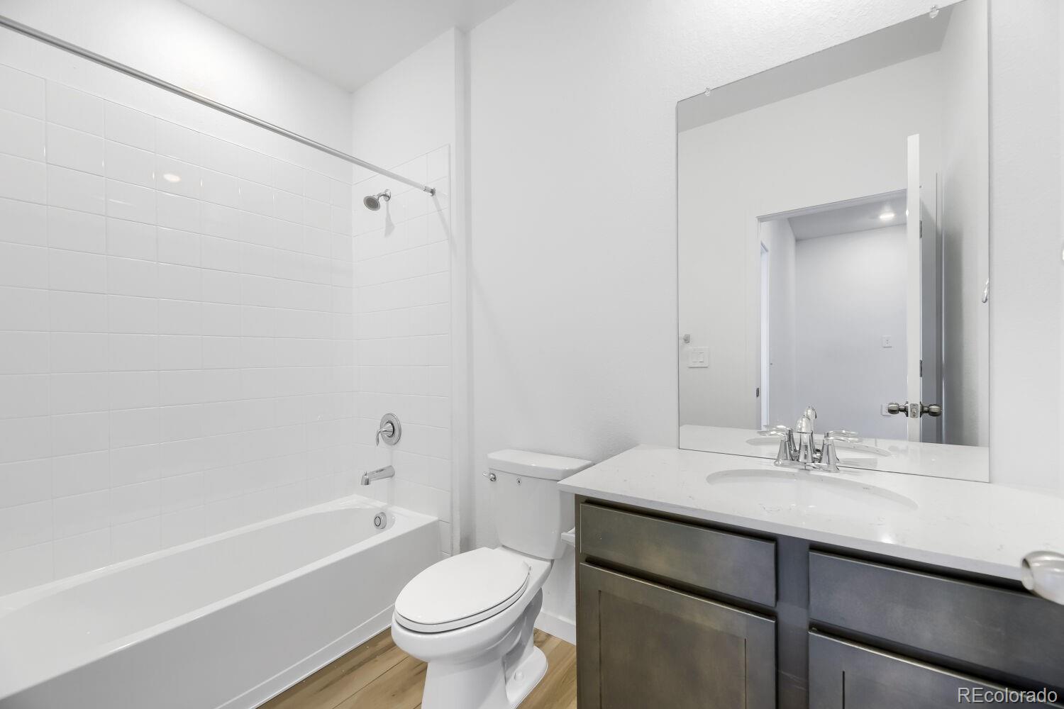 MLS Image #10 for 366 n bersshine court,watkins, Colorado