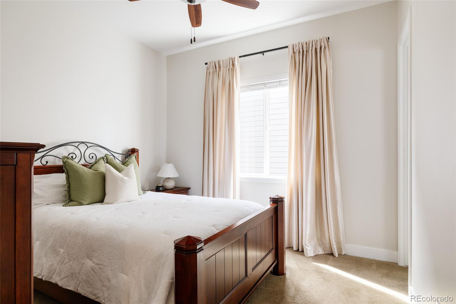 MLS Image #13 for 8586 e 51st avenue,denver, Colorado