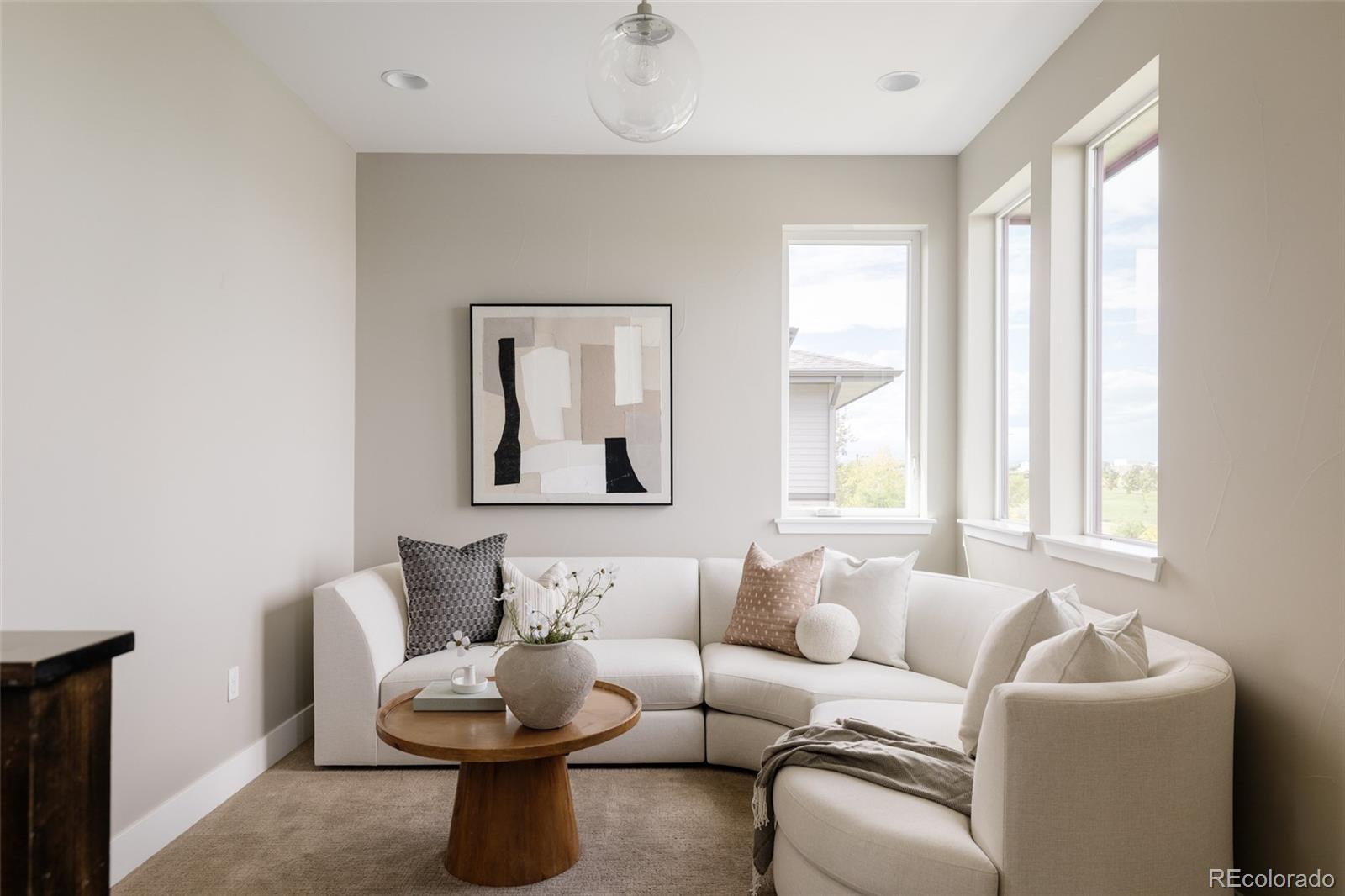 MLS Image #18 for 8586 e 51st avenue,denver, Colorado