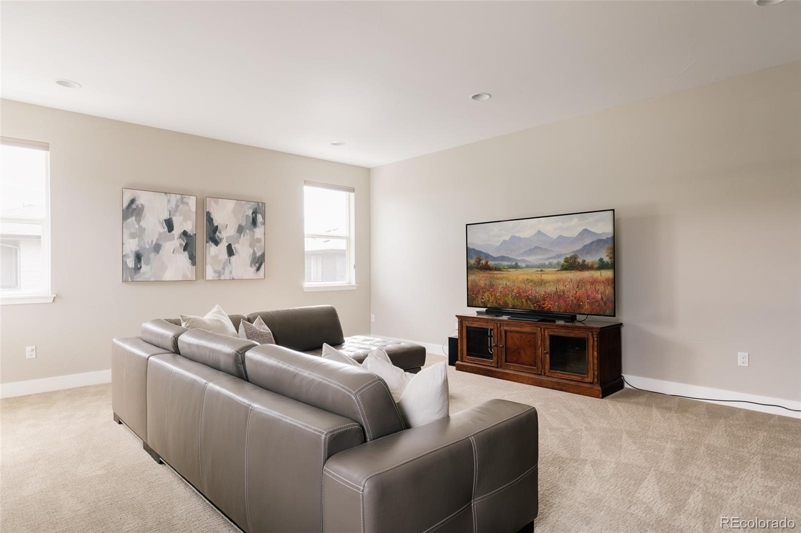 MLS Image #31 for 8586 e 51st avenue,denver, Colorado